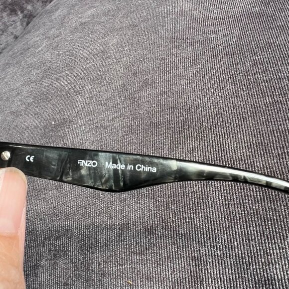 KENZO Kids Eyeglasses KZ2199 - Size 135-50-19 Black - Picture 3 of 5